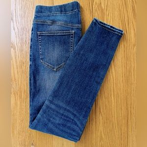 Lands End Pull On skinny jean Size 4 Pre Owned blue